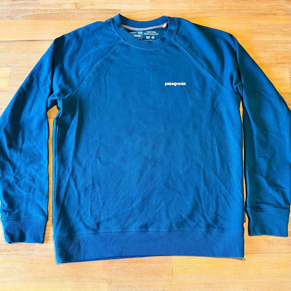 Patagonia P-6 Logo Organic Cotton Crewneck Sweatshirt Blue Medium